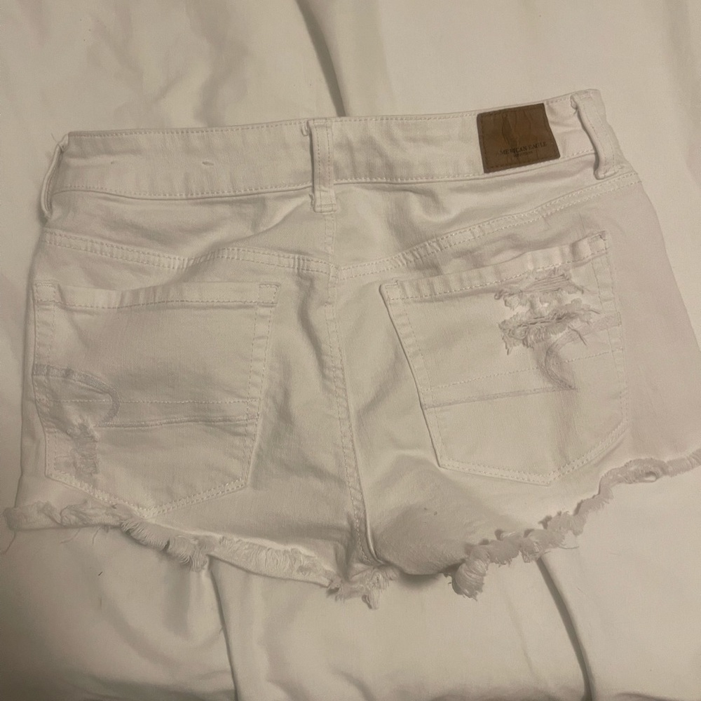 American eagle white denim shorts!